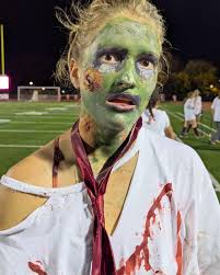 Plants vs. Zombies. Zombies win. 🧟‍♀️ 🌻🎃Happy Halloween 🎃🧟‍♀️  #Halloween #UN1ONFH