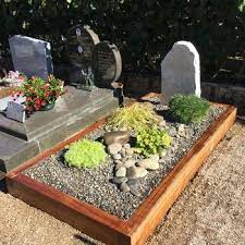 jardin du souvenir decoration tombe paysagiste pierre tombale