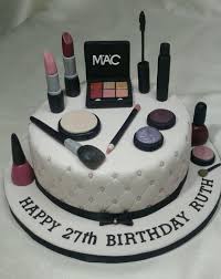 Start with any design you'd like from beautiful shapes to your favorite themes. Birthday Make Up Cake Made By Rose Mackay Tortas De Maquillaje Torta Decorada Con Golosinas Pasteles Deliciosos