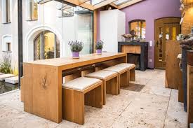 Besonders In Den Warmen Monaten Wird Der Garten Zum Lebensmittelpunkt Lesen Spielen Ein Kurzes Nickerchen In 2020 Outdoor Kuche Holz Aluminium Fenster Outdoor Ofen