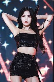 Solar Mamamoo Solar Kimyongsun Mamamoo Aesthetic Cute Soft 90 S Kpop Kpopaesthetic Mamamoo Celebrita Solar