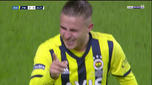 Fenerbahçe'de pelkas rüzgarı esmeye devam ediyor. Fenerbahce 2 0 Alanyaspor Goal Pelkas Video Dailymotion