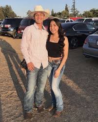 Amor Vaquero In 2020 Mexican Outfit Couple Goals Relationship Goals Pictures