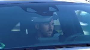 Thembinkosi lorch‏ @thembinkosilor5 19 мая. Lionel Messi Pulls Up To Barcelona Practice In Style