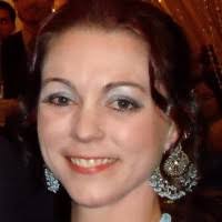 Leslie Duval's Instagram, Twitter & Facebook