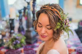 Take a look at the pointers below and see how simple it is to find the perfect place for pampering yourself and your family and friends. Milwaukee Wedding Hair And Makeup Nail Salons And More