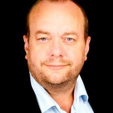 I am fortunate enough to work in an organization that is filled to the brim  with brilliant people! Especially when considering that, I am immensely  proud to have received the Innovator of the