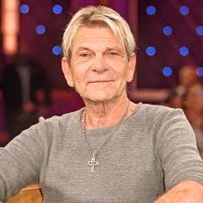 Der sänger hat höhen wie millionen mal verkaufte titel, aber auch tiefen wie sein. Matthias Reim Familienzuwachs Ist Nicht Ausgeschlossen Gala De