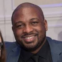 Dennis Peavy's Instagram, Twitter & Facebook