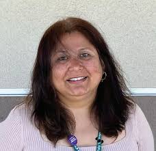 Incubator Spotlight Volume 1 Issue 1 by Via Verde Magazine