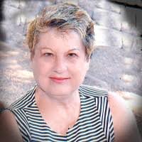 Lisa Oestreich's Instagram, Twitter & Facebook