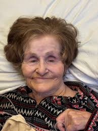 🎉 Happy Birthday to Our Wonderful Residents!🎉 This April, we're sending  warm wishes and big smiles to all our residents celebrating their special  day! 🥳🌷 Whether you're blowing out candles, enjoying cake,