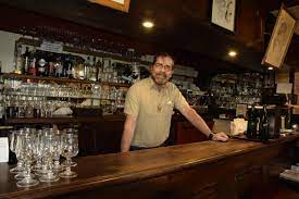 Relais d horbe la perrière. Apres 21 Ans Aux Commandes Du Relais D Horbe A La Perriere Martin Barray Passe La Main Le Perche