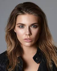 Ph: Audrey Bieber @audrey_bieber_photo Retouch: Alisa Stukalova  @alisa_stukalova . . . . . . . . #editorial #retouching #beautyretouching  #beautyretouch #highendbeauty #retouchingacademy #retouch #retoucher  #postproduction #postprocessing ...