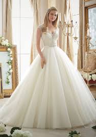 Cheap quinceanera dresses, buy quality weddings & events directly from china suppliers:new unique 2014 mint green quinceanera dresses ruffled organza sweetheart rhinestones beads floor length ball gown enjoy free shipping worldwide! 21 Best Ball Gown Wedding Dresses In 2020 Royal Wedding