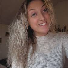 💩 Looking To Get Our Muckheap Removed 💩 Does anyone know any local  farmers in the area that would be able to take away our muckheap? Thank you  in advance 🙂