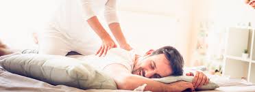 Massage für mehr wohlbefinden und gesundheit. Massage Privat Wie Du Dich Zuhause Am Besten Entspannen Kannst