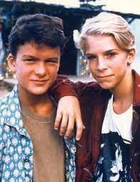 The colored dots and icons indicate which themes are associated. Balthazar Getty And Chris Furrh Lord Of The Flies 1990 Lord Of The Flies Novel Movies William Golding