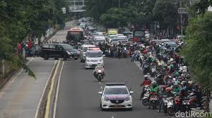 Kabar meninggalnya syeikh ali jaber membawa duka yang mendalam bagi mereka yang mengenal sosoknya, tak terkecuali bagi para selebritas indonesia.sejumlah selebritas ikut memberikan ucapan belasungkawa. Erv1p6uqnzw1pm