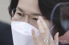 또, 고용노동부 장관은 안경덕 경사노위 상임위원을. Hc3ru3x9o1yapm