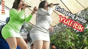 Kalau aku sendiri adalah mahasiswa tingkat satu di bandung. Ketika Cinta Dan Seks Diobral Murah Variyaka Blog