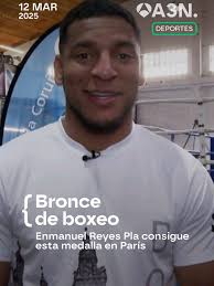 Emmanuel Reyes Boxeo Colon