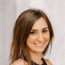 Hannah Mayhew's Instagram, Twitter & Facebook