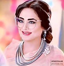 Who is she pls for me she's my love 💕💕💕💕💕