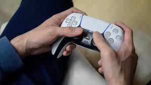 The playstation 5 (ps5) is a home video game console developed by sony interactive entertainment. Daftar Toko Online Dan Lokasi Pre Order Ps5 Di Indonesia