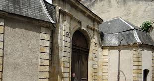 Epingle Sur Monuments Historiques