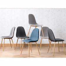 Une chaise scandinave en tissue gris pour votre salon, une. Chaise Style Scandinave Grise Clyde Maisons Du Monde