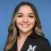 Bonnie Lawlor's Instagram, Twitter & Facebook