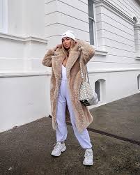 Jess Hunt On Instagram Big Coats All Winter Wearing Ohpolly Ad With Images Coat Winter Outfits Fashion