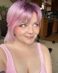 Got new hair today and I feel like a hot bitch once again 🥰😈