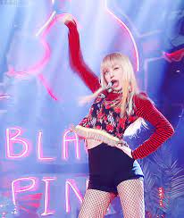 Ver más ideas sobre lisa blackpink fondo de pantalla, bailarinas, blackpink lisa. 9 Veces En Las Que Lisa De Blackpink Hace Que Los Fans Se Enamoren De Ella Soompi
