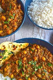 15 Comforting Fall Vegetarian Curry Recipes Curry Recipes Vegetarian Vegan Curry Recipes Chickpea And Spinach Curry