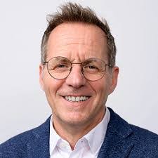 Alberto Arencibia's Instagram, Twitter & Facebook