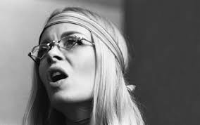 Lynn Kellogg, Who Found the Spotlight in 'Hair,' Dies at 77