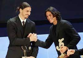 Cool Edinson Cavani Short And Long Hairstyles 2019 Long Hair Styles Long To Short Hair Hair Styles