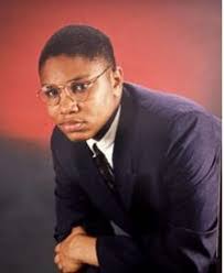 Kenneth Loftis's Instagram, Twitter & Facebook