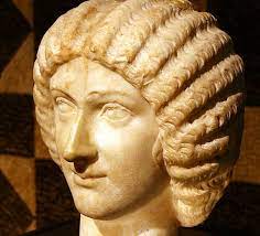 This Woman Is A Hair Style Archaeologist Smart News Smithsonian Magazine