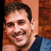 200+ perfis com “Carpenter”