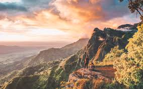 Jamhuri ya muungano wa tanzania), is a country in east africa within the african great lakes region. Decouvrir La Tanzanie Hors Sentiers Battus En Road Trip