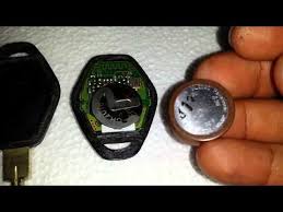 Bmw Diamond Shape Ignition Key Fob Battery Removal Youtube Bmw Key Key Fob Replacement Key