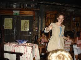What station is closest to london dungeons? London Dungeon Fhc Sprachreisen