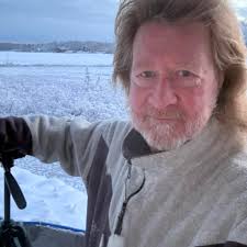 What dirt trails are recommended for biking with younger kids?