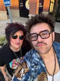 Susan Dunk's Instagram, Twitter & Facebook