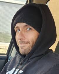 Brandon Redmond's Instagram, Twitter & Facebook