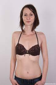 Tall first timer exposes her almost flat chest as she disrobes to model  naked - Sex Room XXX