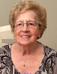 Francine Ferrara's Instagram, Twitter & Facebook